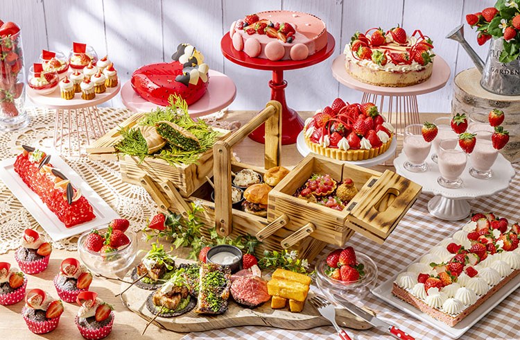 ミートアフタヌーンティーwithストロベリースイーツビュッフェ