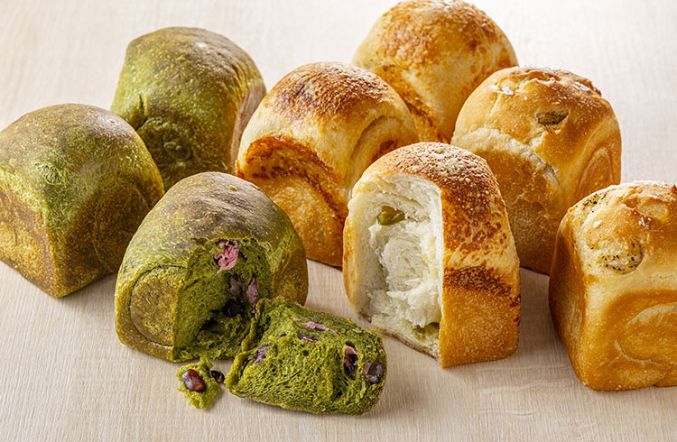 季節限定「抹茶さくら＆あずき」や「ハラペーニョ・ドライトマト＆チーズ」も新登場！ ワインに合わせたり贈り物にも最適な「塩トリュフバター」などのおしゃれ食パン